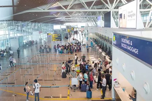 Private transfer DA NANG airport to DA NANG city center