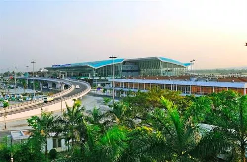 Private transfer DA NANG airport to HOIAN 