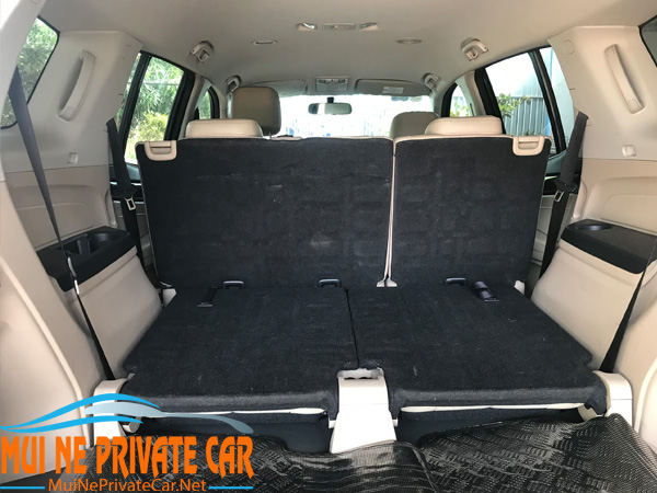 Minivan-Rental-In-Dalat