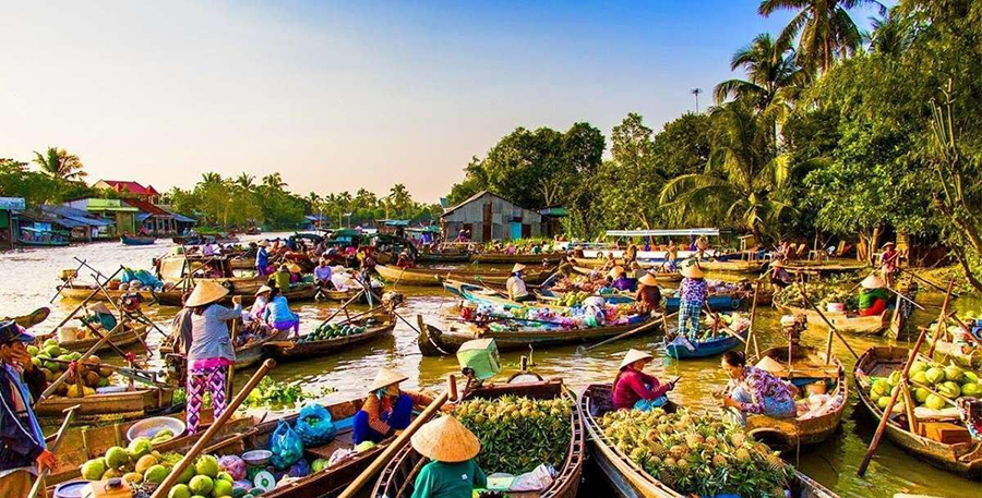 Vinh Long border town