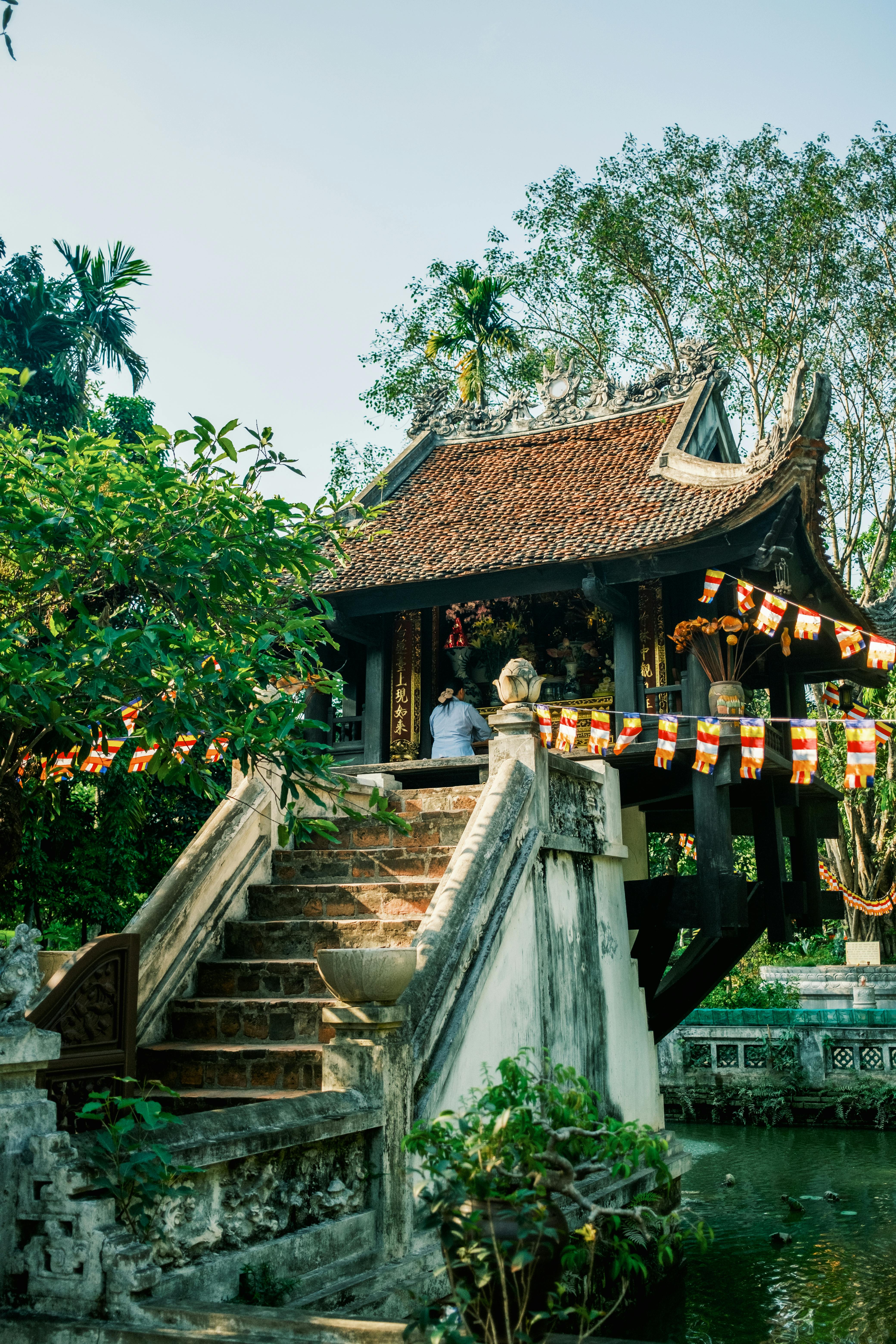 One Pillar Pagoda Hanoi – Chua Mot Cot